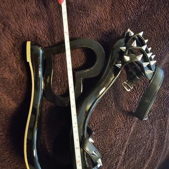 Size Europe 37, U.S.A 6 1/2,Black, SHOW STORY Spiked, heart cut heal platforms! - Picture 13 of 15